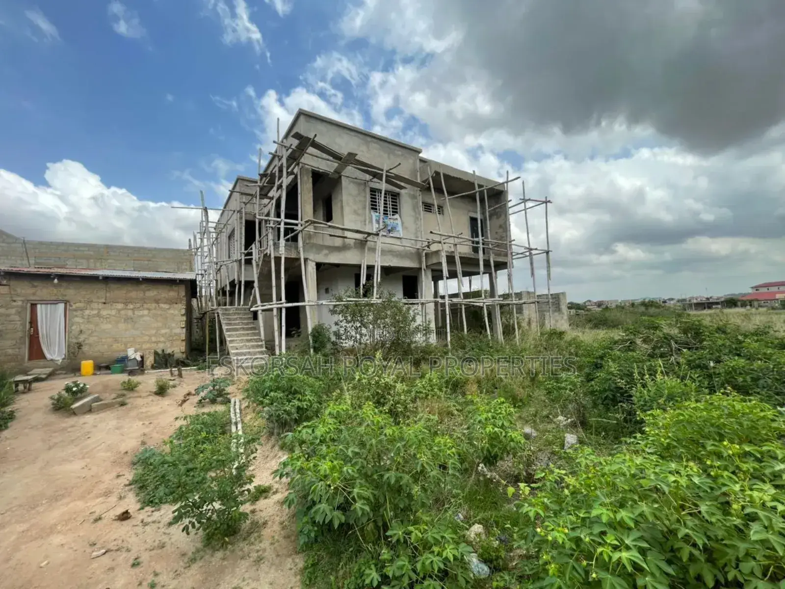 3bdrm House in East Legon Hills, School Junction for sale