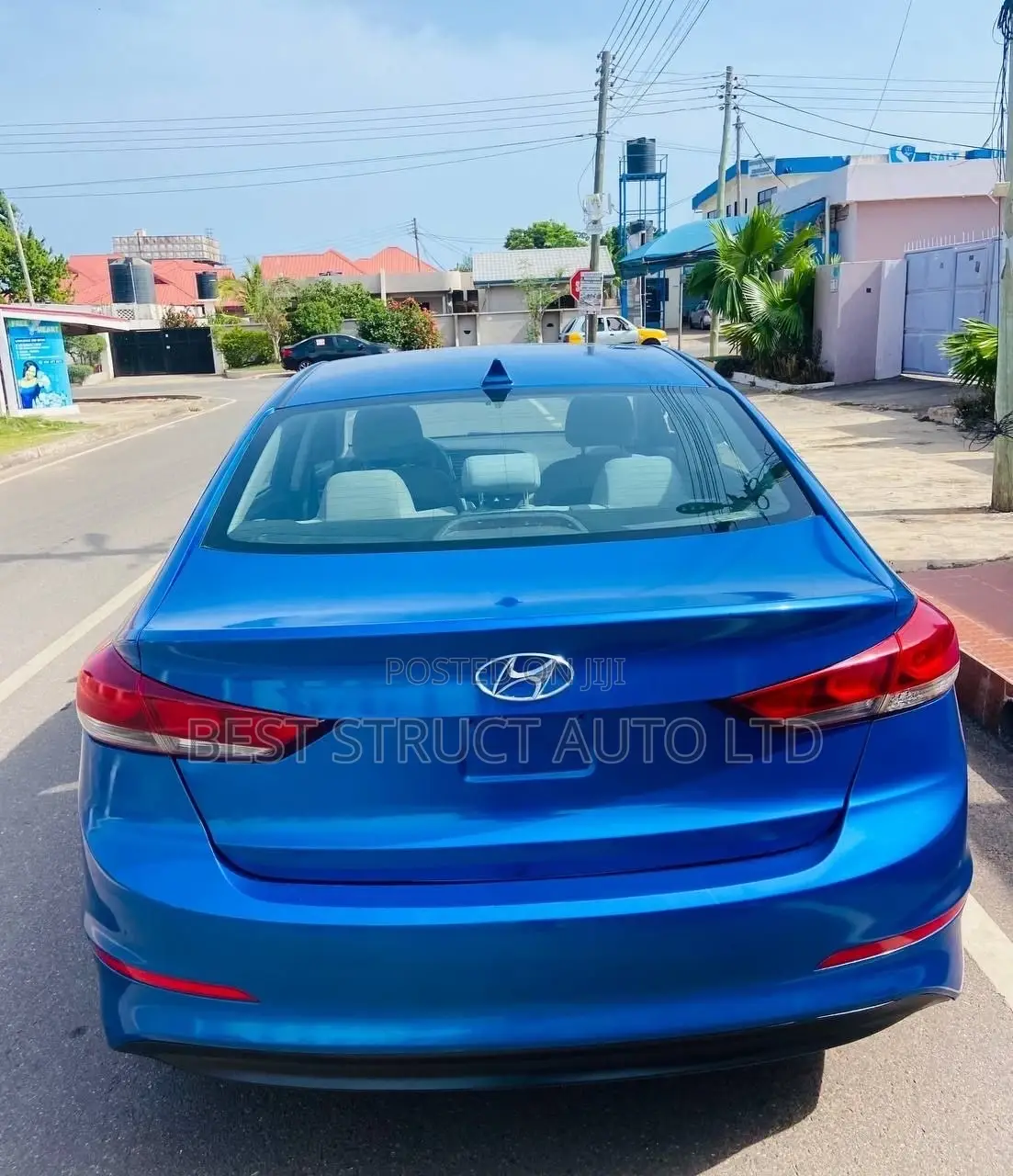Hyundai Elantra SE Sedan FWD (2.0L 4cyl 6M) 2017 Blue