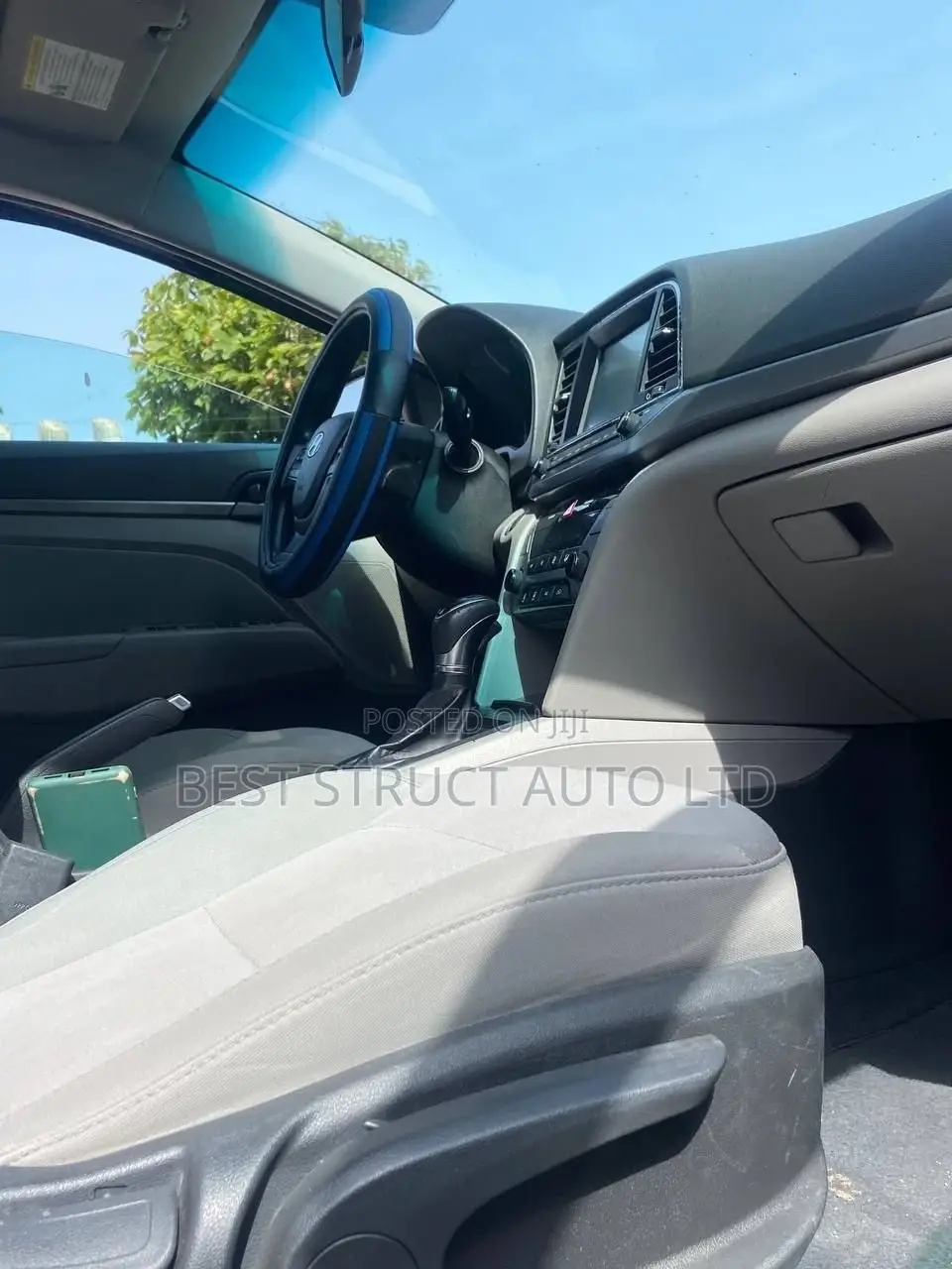 Hyundai Elantra SE Sedan FWD (2.0L 4cyl 6M) 2017 Blue