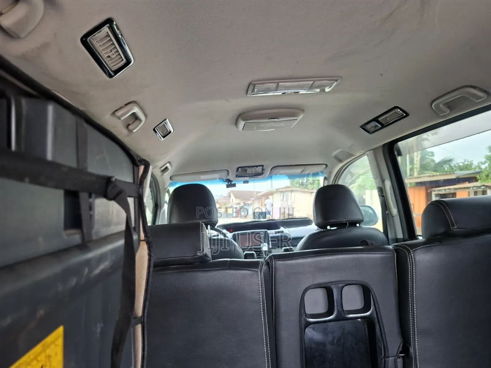 Toyota Voxy 2010 Black