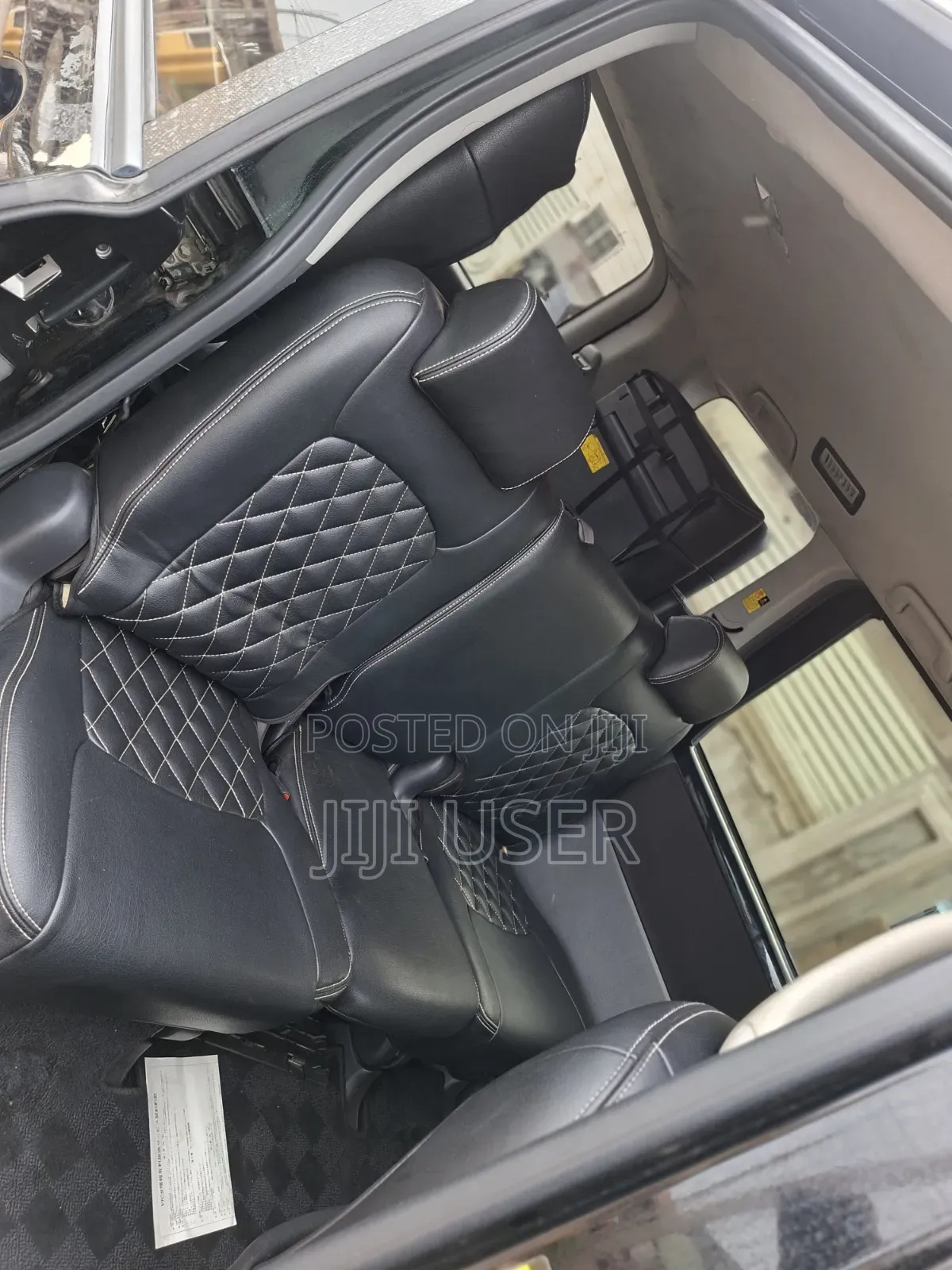 Toyota Voxy 2010 Black