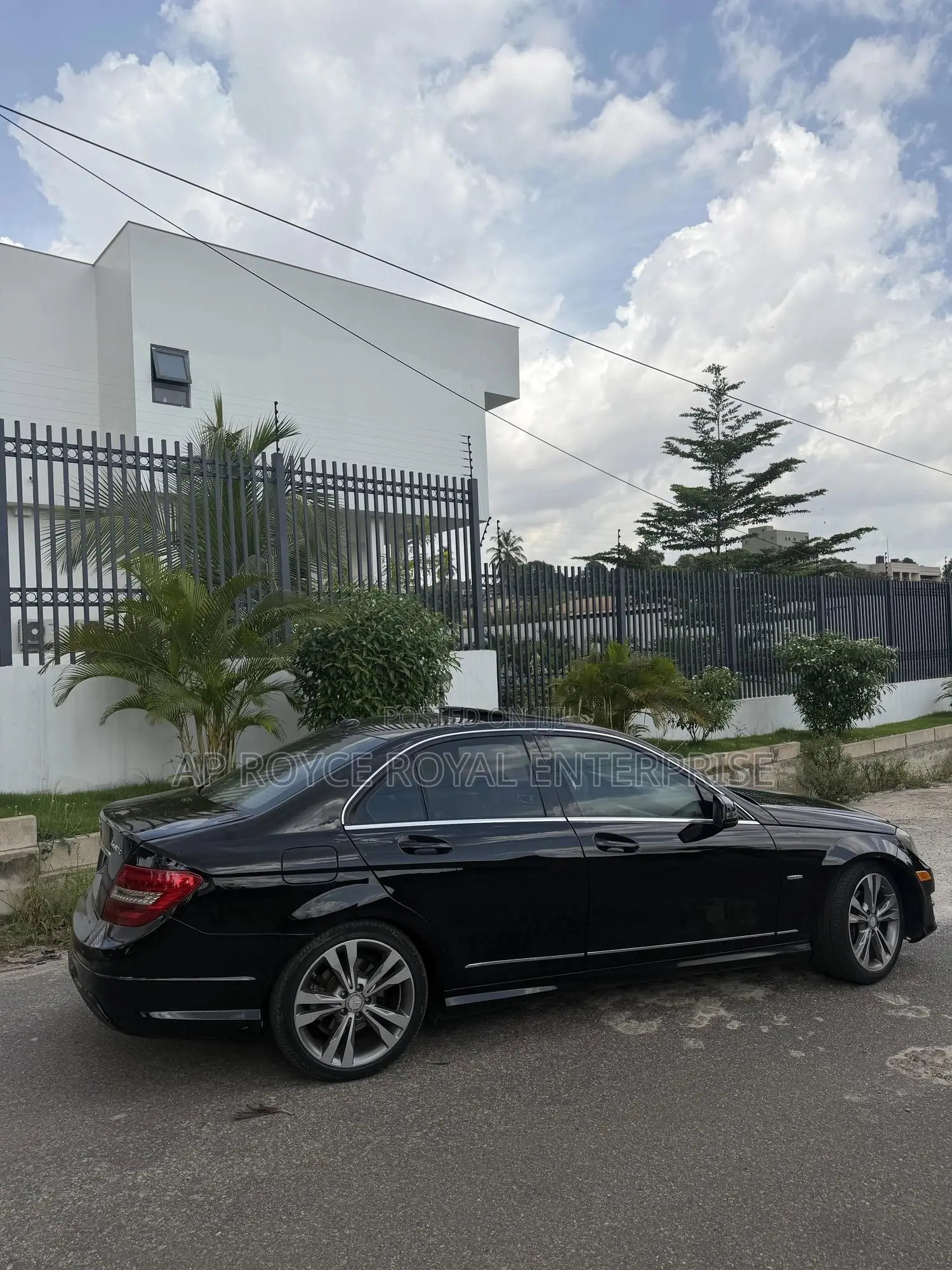 Mercedes-Benz C250 2013 Black