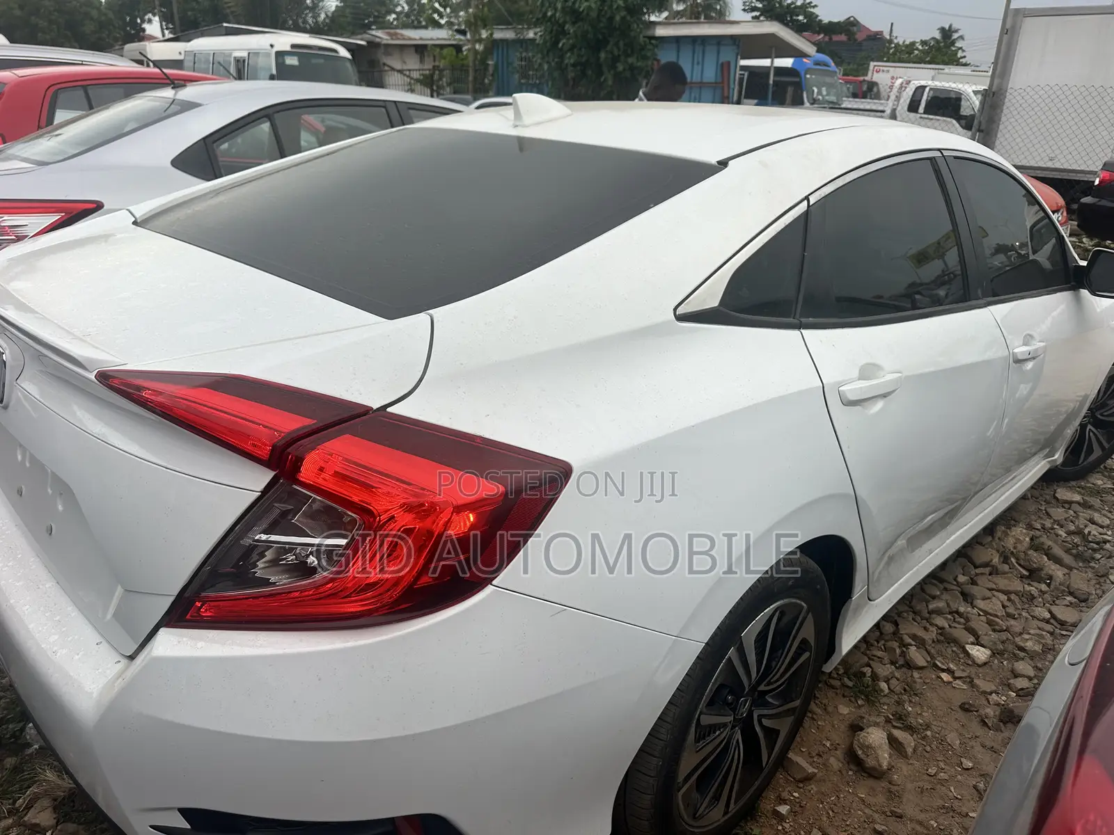 Honda Civic EX-L 4dr Sedan (1.5L 4cyl) 2017 White