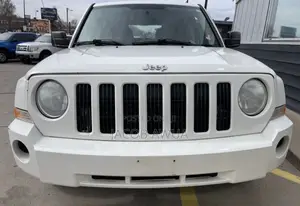 2008 to 2010 Jeep Patriot Front Cut Complete Available