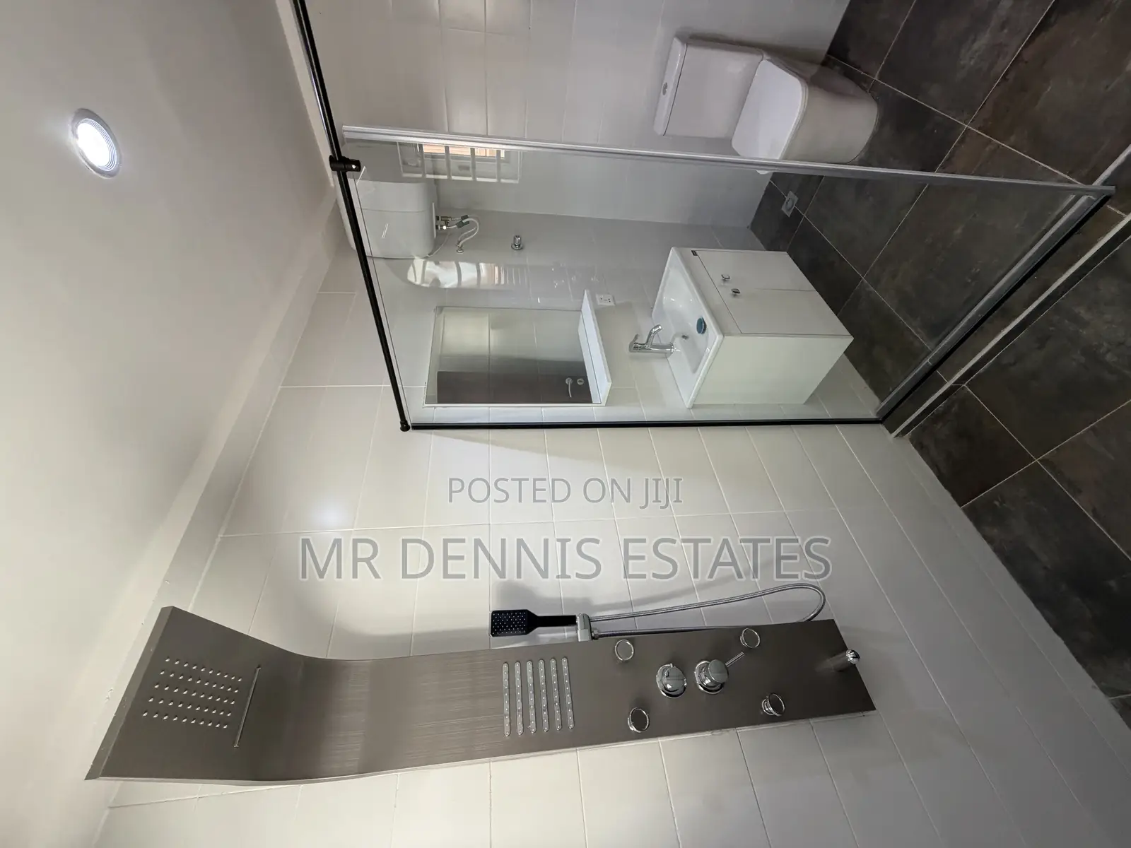2bdrm Maisonette in Mr Dennis Estates, Achimota for sale