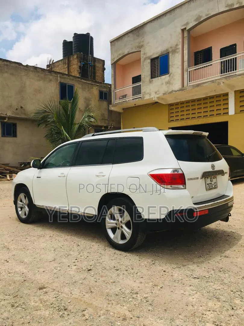 Toyota Highlander 2013 White