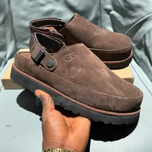 Ugg Goldenstar Clogs