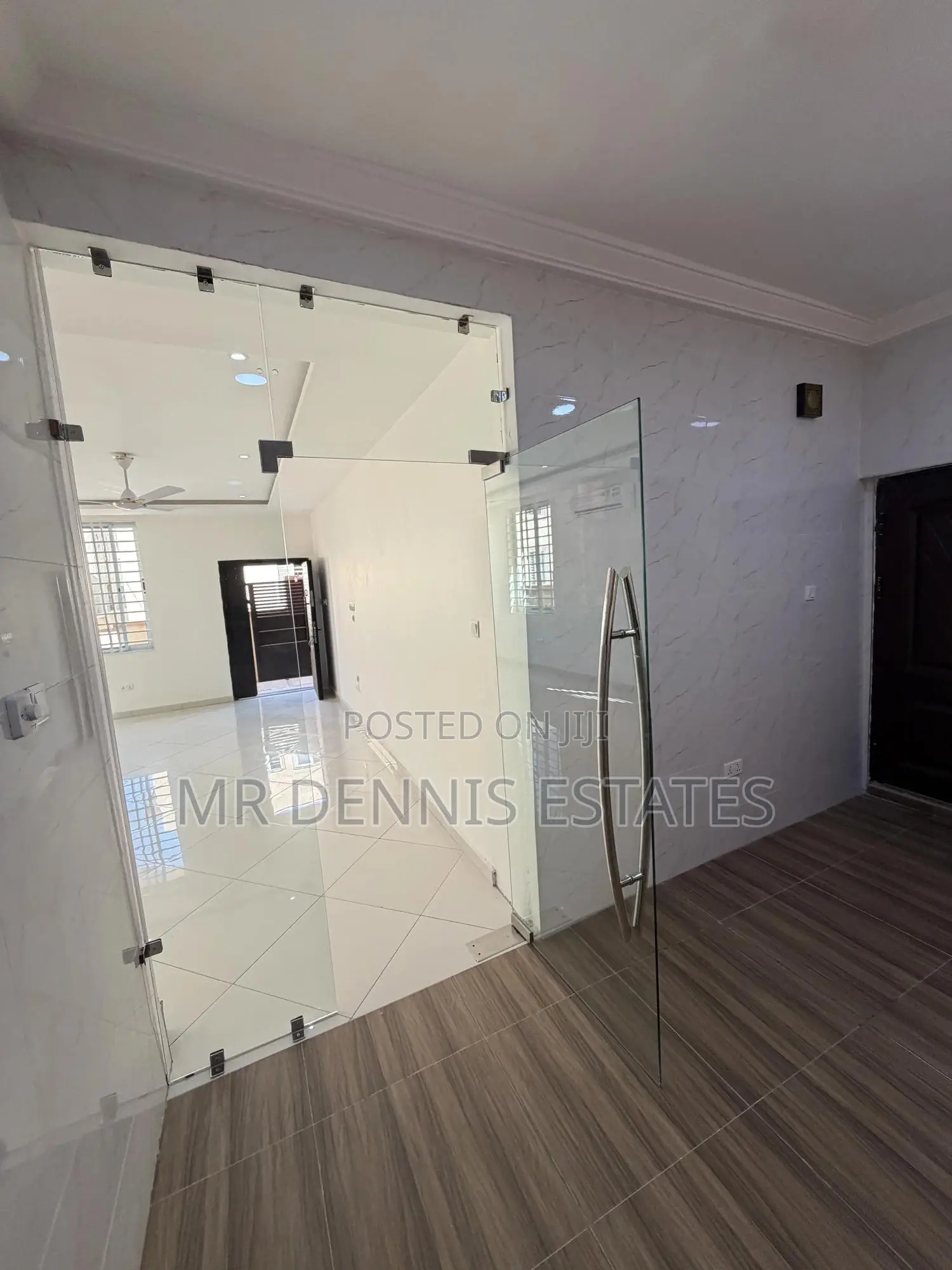2bdrm Maisonette in Mr Dennis Estates, Achimota for sale