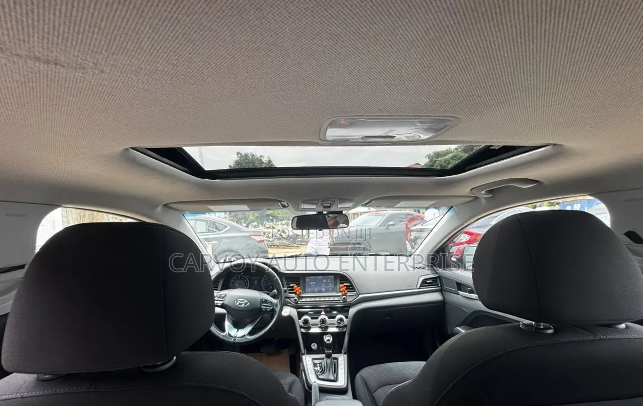 Hyundai Elantra Limited 2019 Red