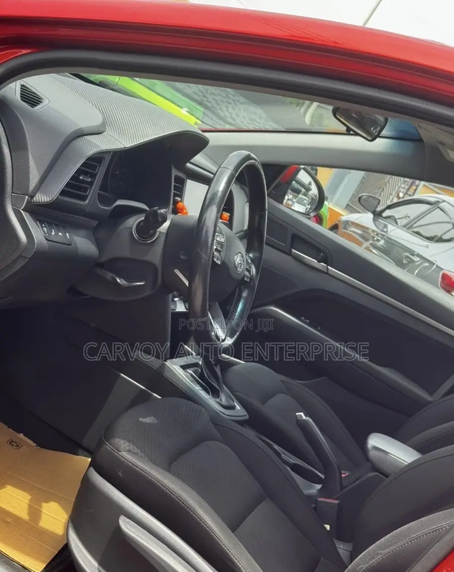 Hyundai Elantra Limited 2019 Red