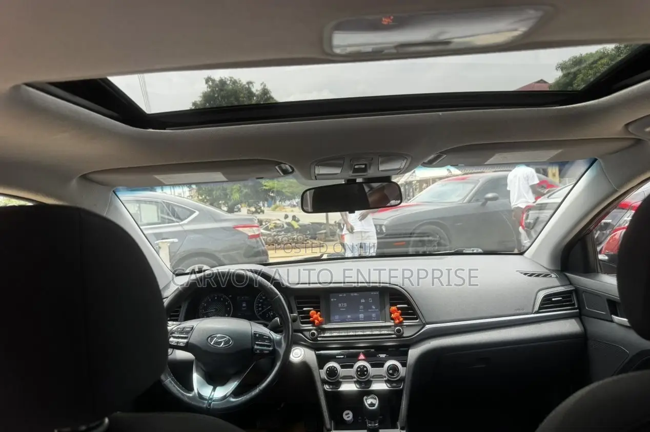 Hyundai Elantra Limited 2019 Red
