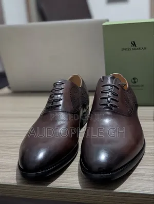 Jordana Brewster Win Brown Leather Oxford Shoes