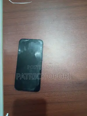 Apple iPhone 13 128 GB Black