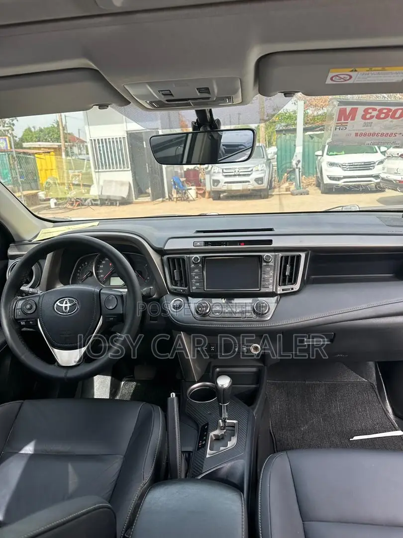 Toyota RAV4 2015 White