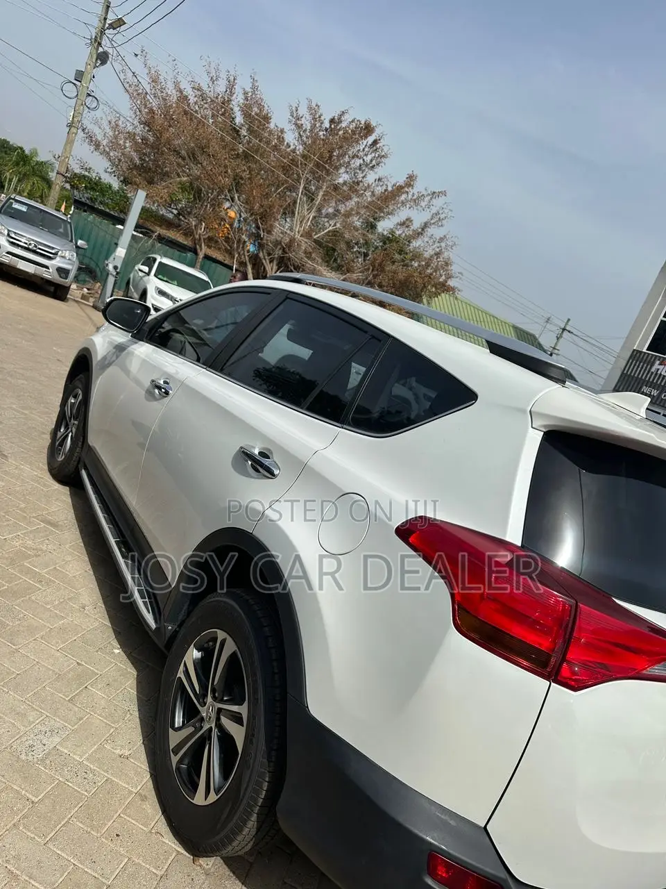 Toyota RAV4 2015 White