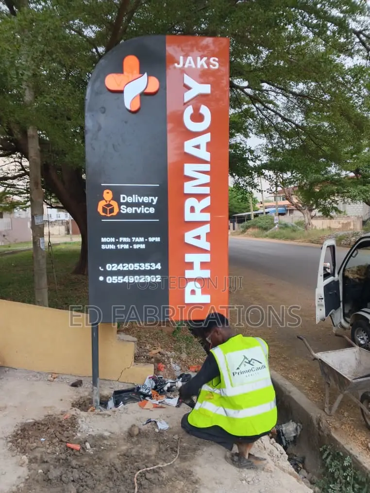 Pylon Signage’S