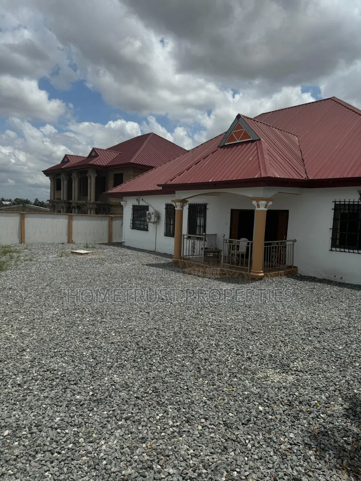 5bdrm House in Amasaman Odontia for sale