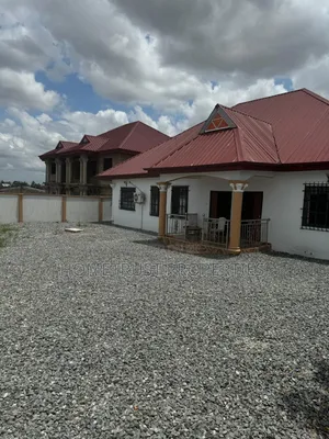 5bdrm House in Amasaman Odontia for sale