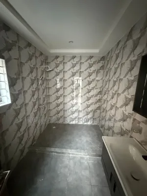 5bdrm House in Amasaman Odontia for sale