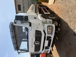 Shacman H3000 Water Bowser