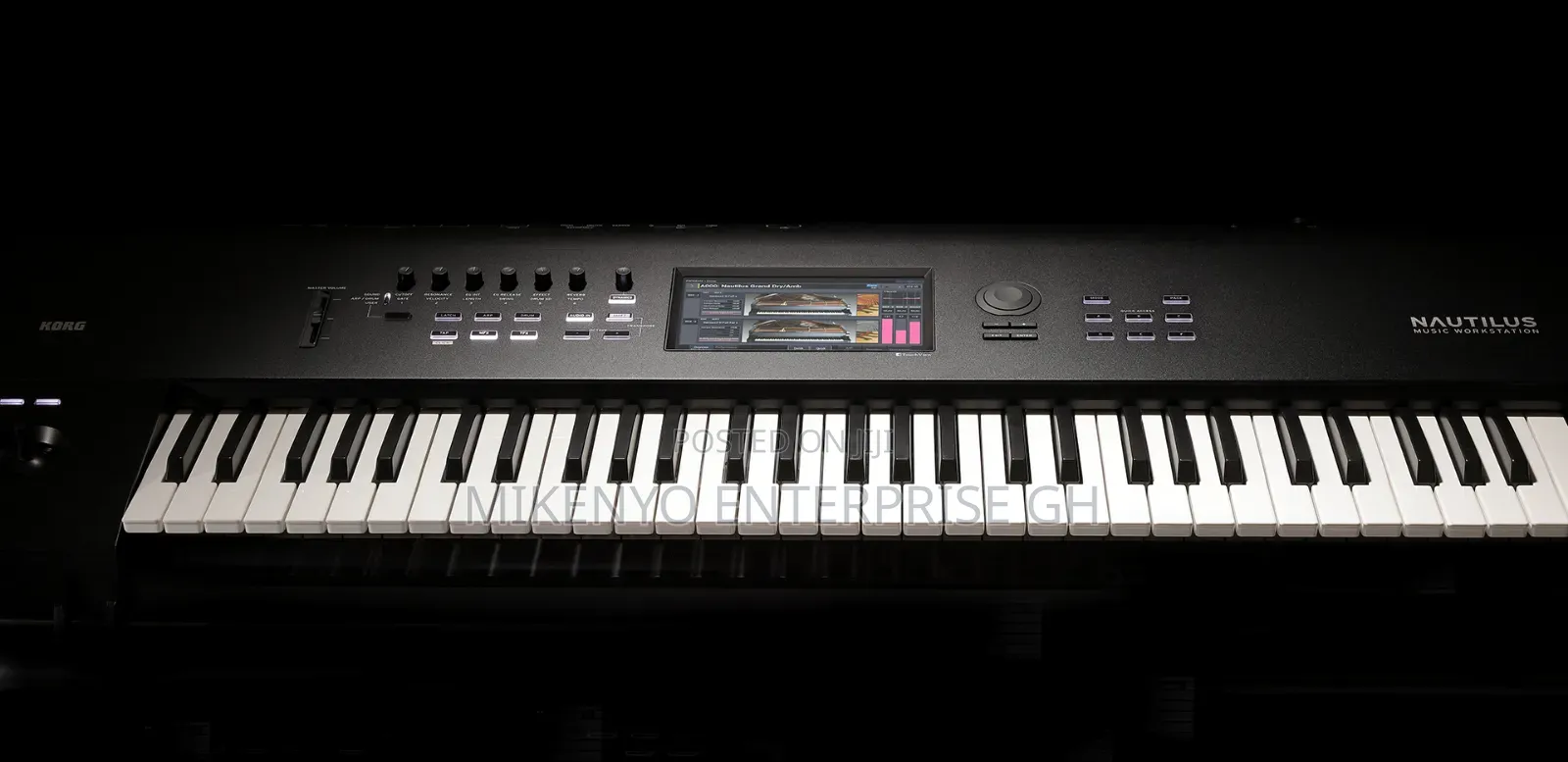 Korg Nautilus Korg Nautilus 88 88-Keys With Free Stand