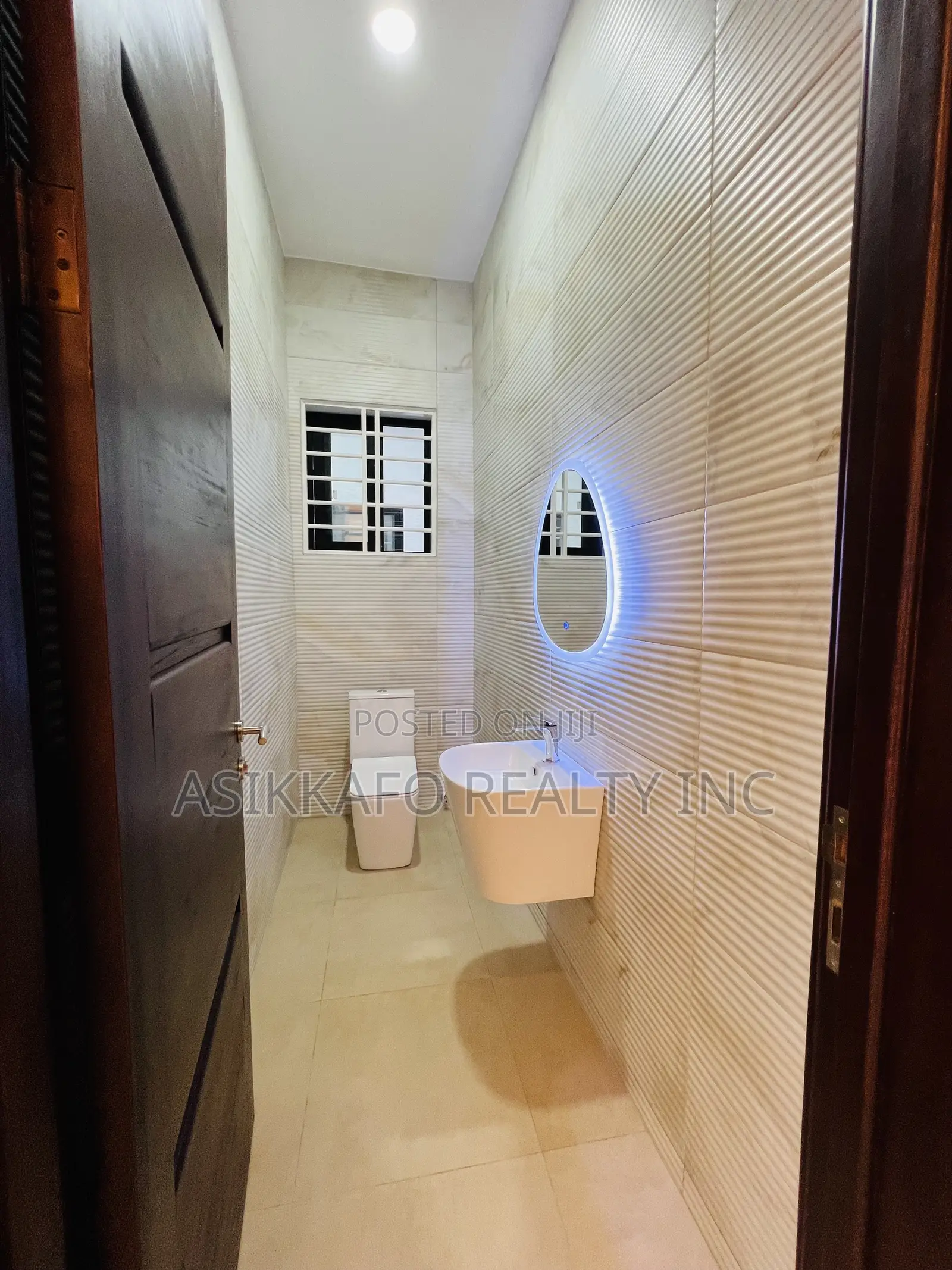 5bdrm Duplex in Estate Prime, Sakumono for sale