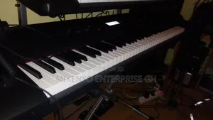Korg Kross 2-88-Mb 88-Key Synthesizer Workstation - Super Matte Black