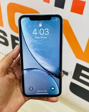 New Apple iPhone XR 64 GB White