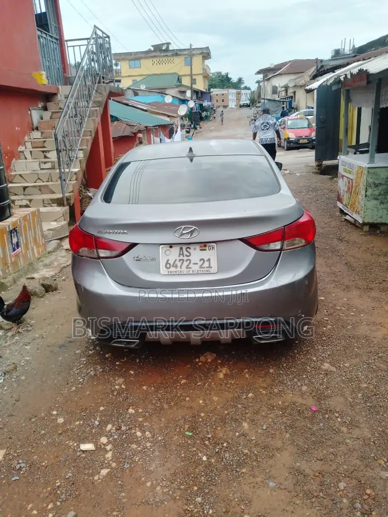 Hyundai Elantra 2014 Gray