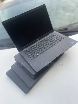 Laptop Dell Latitude 7420 16GB Intel Core i5 SSD 256GB