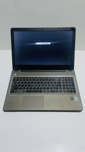 Laptop Medion Akoya E7419 4GB Intel Core i3 HDD 160GB