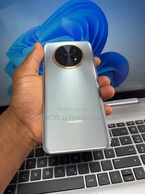 Huawei Enjoy 60X 256 GB Silver