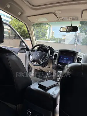 Mitsubishi Pajero V90 3.0 V6 GLS/GLX 2018 Gray