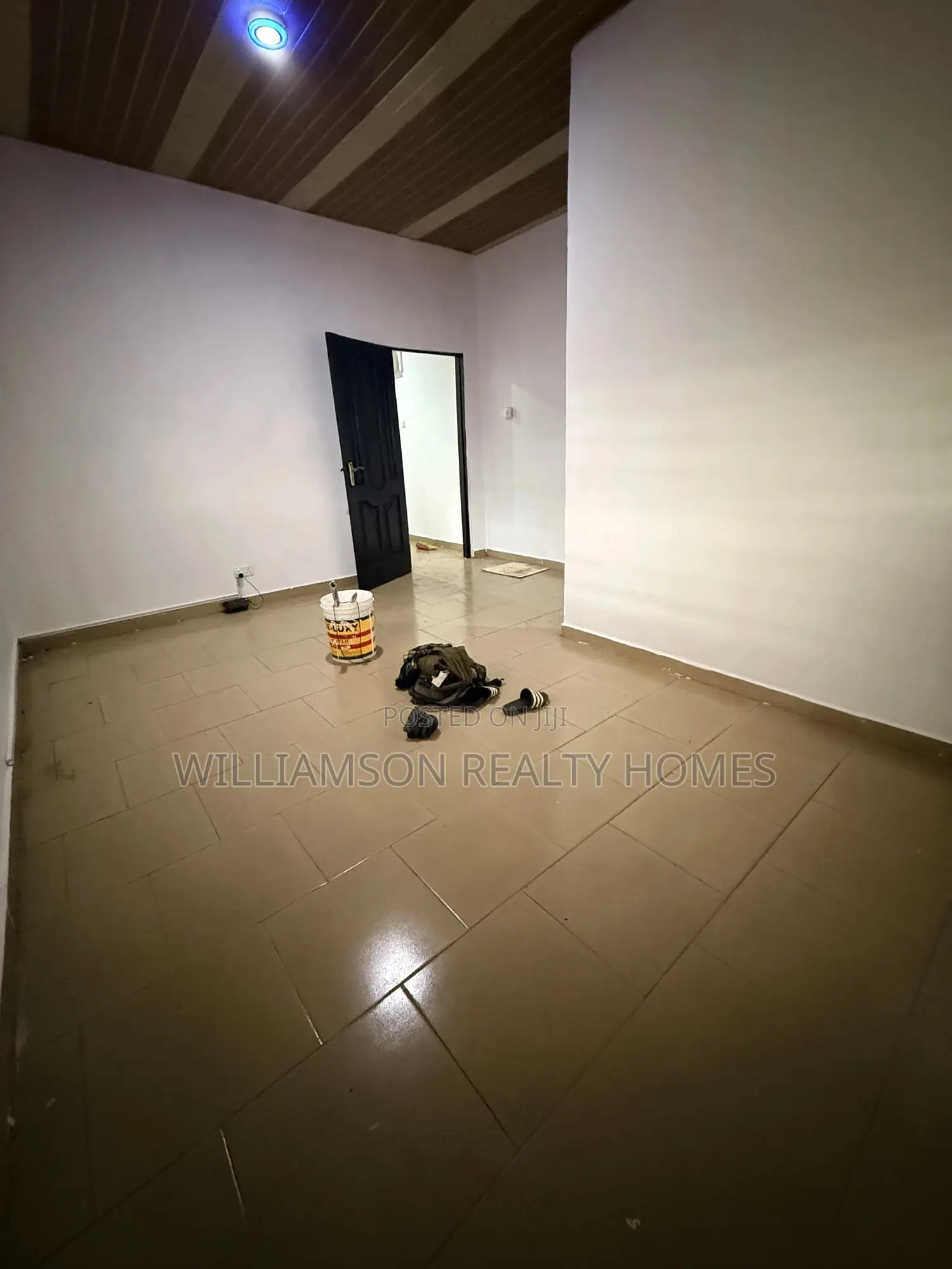 1bdrm Apartment in Community 18 Area, Spintex for rent