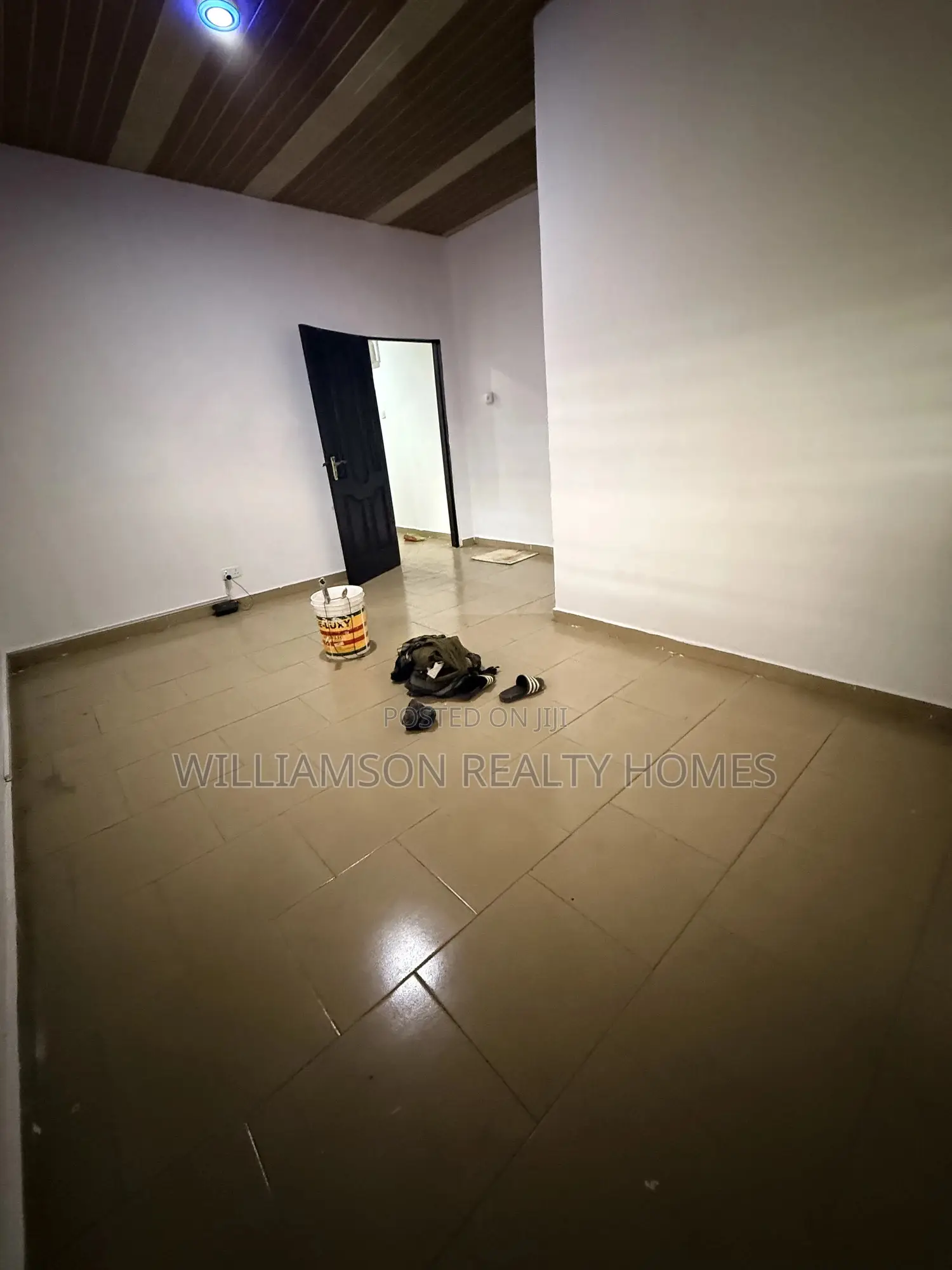 1bdrm Apartment in Community 18 Area, Spintex for rent