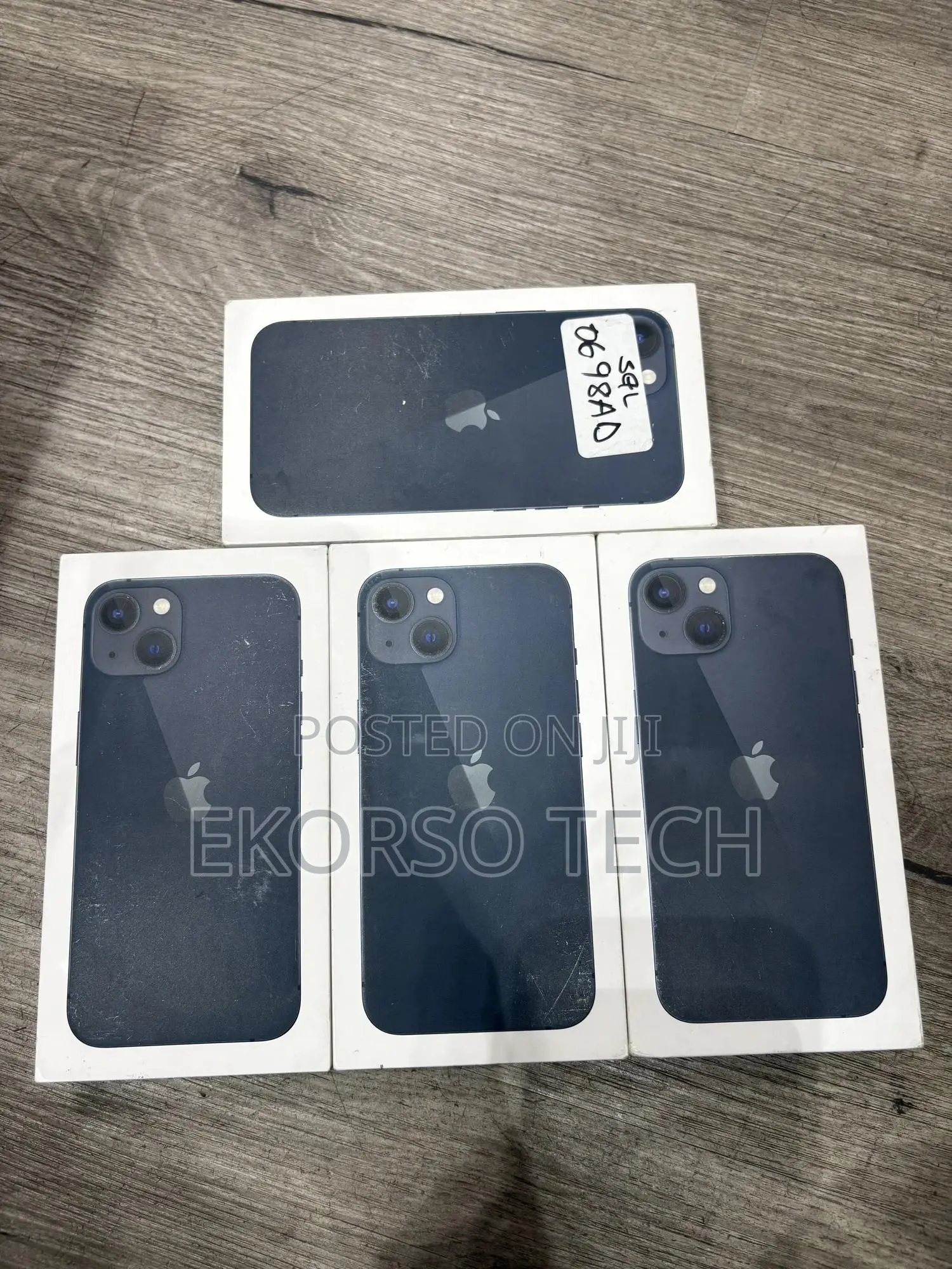 New Apple iPhone 13 128 GB Black