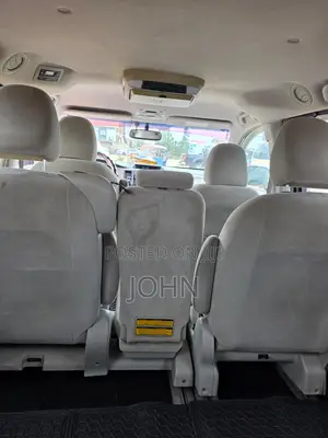 Toyota Sienna LE 8 Passenger 2012 Gray