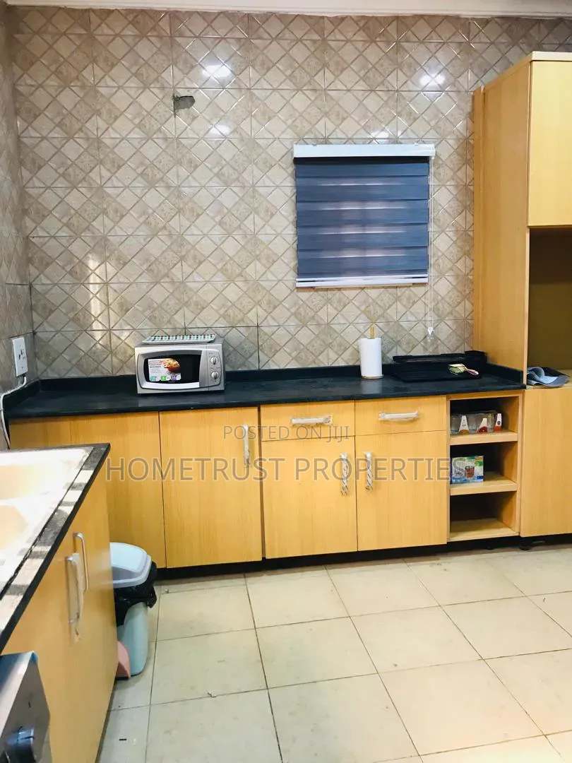 Furnished 3bdrm House in Dome K. Boat Area, Parakuo Estate for rent