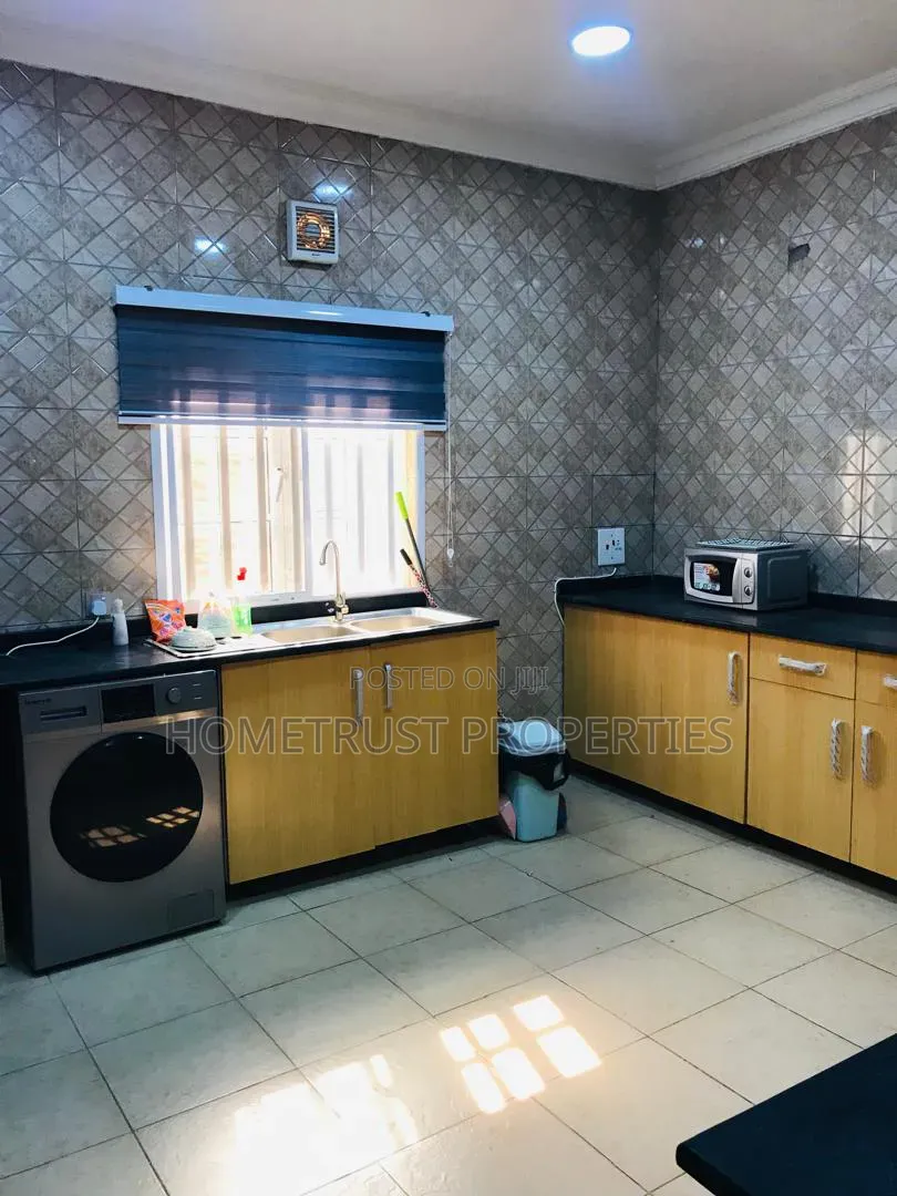Furnished 3bdrm House in Dome K. Boat Area, Parakuo Estate for rent