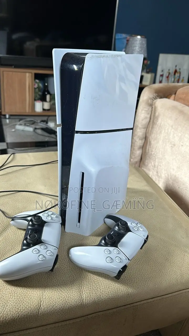 Ps5 Slim Standard 1tb + Ps Plus + Games