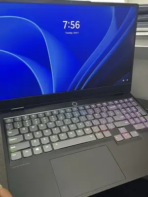 Laptop Lenovo Legion 5 16GB AMD Ryzen 7 SSD 512GB