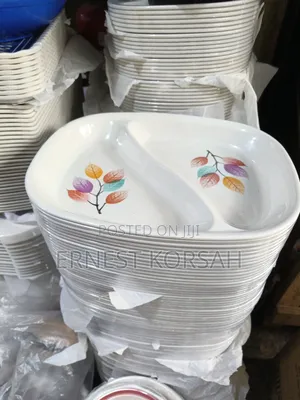 6 PCS Two Compartment Plastic Melamin