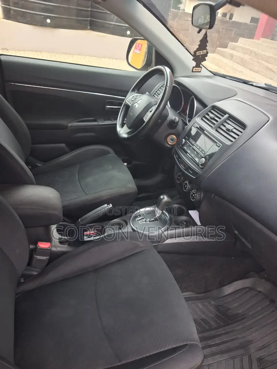Mitsubishi RVR 2015 Black