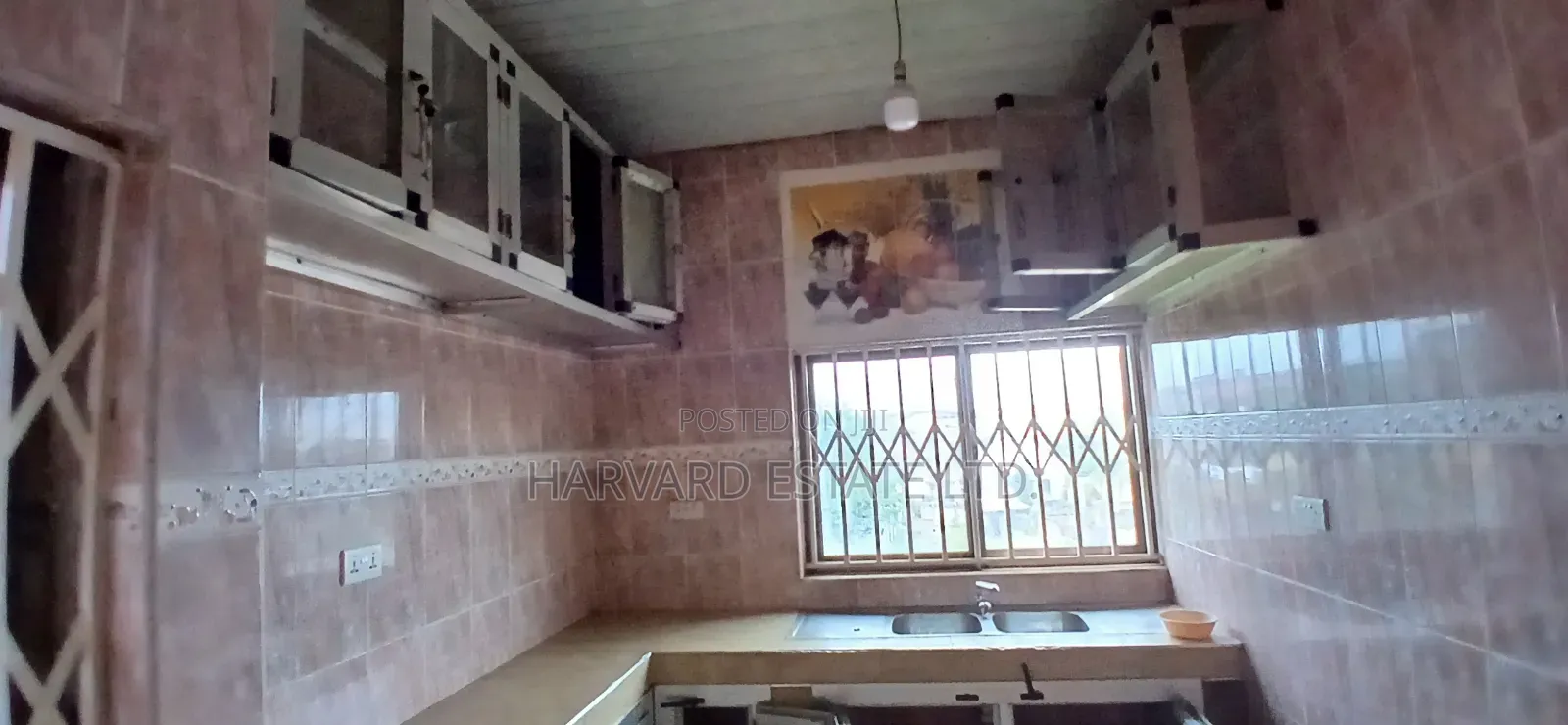 3bdrm Apartment in Tech Deduako Knust, Kumasi Metropolitan for rent