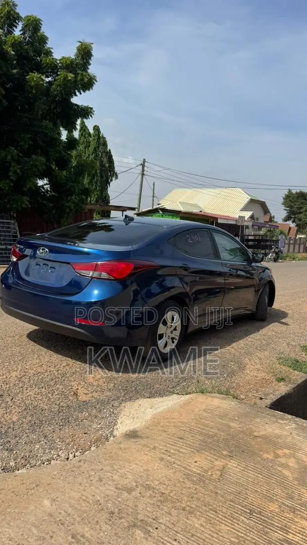 Hyundai Elantra SE Sedan FWD (1.8L 4cyl 6M) 2016 Blue