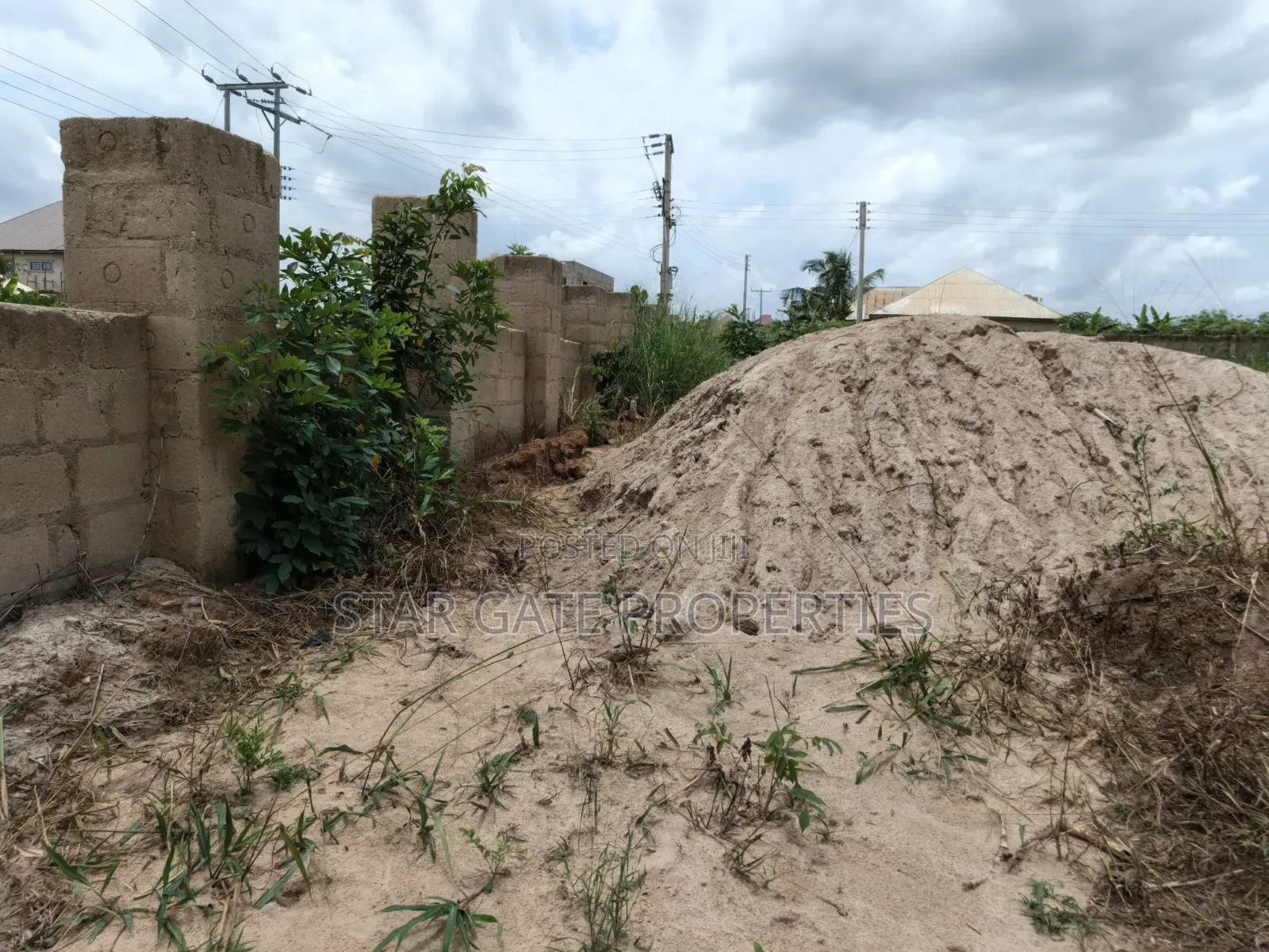 2 Plots for Sale at Ejisu Donaso ( Fence Walled)