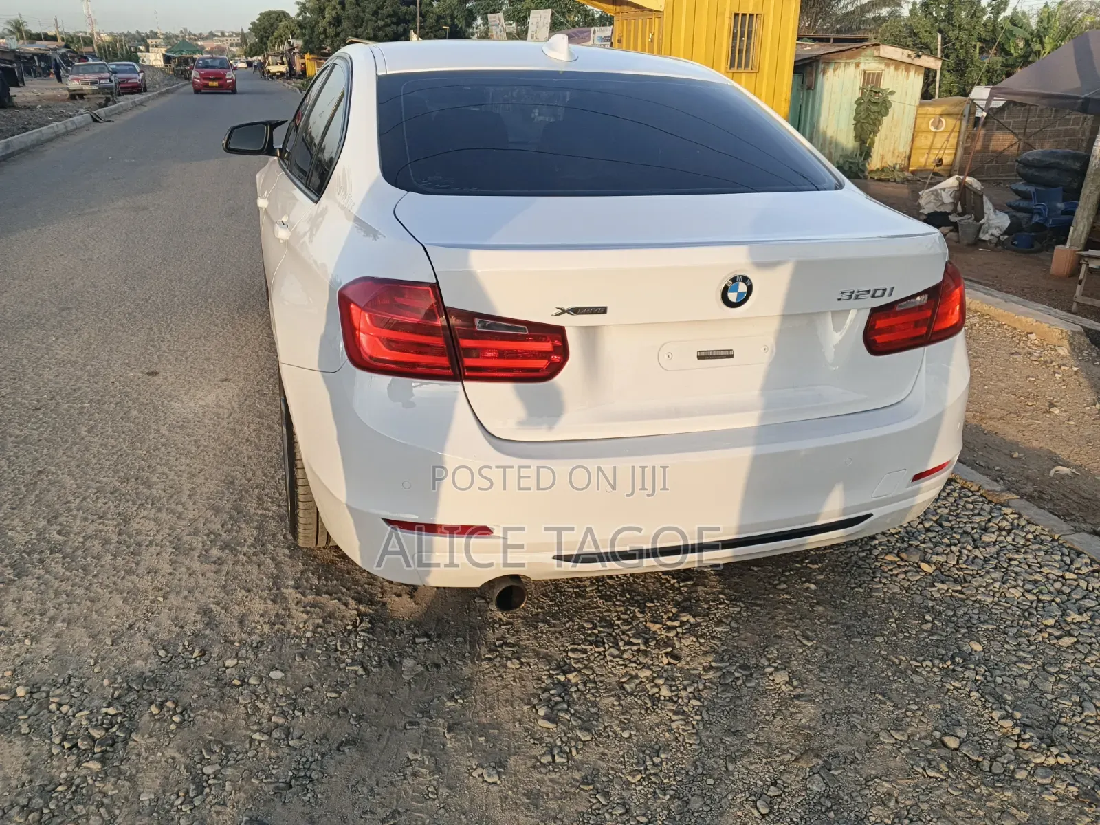 BMW 320i 2016 White