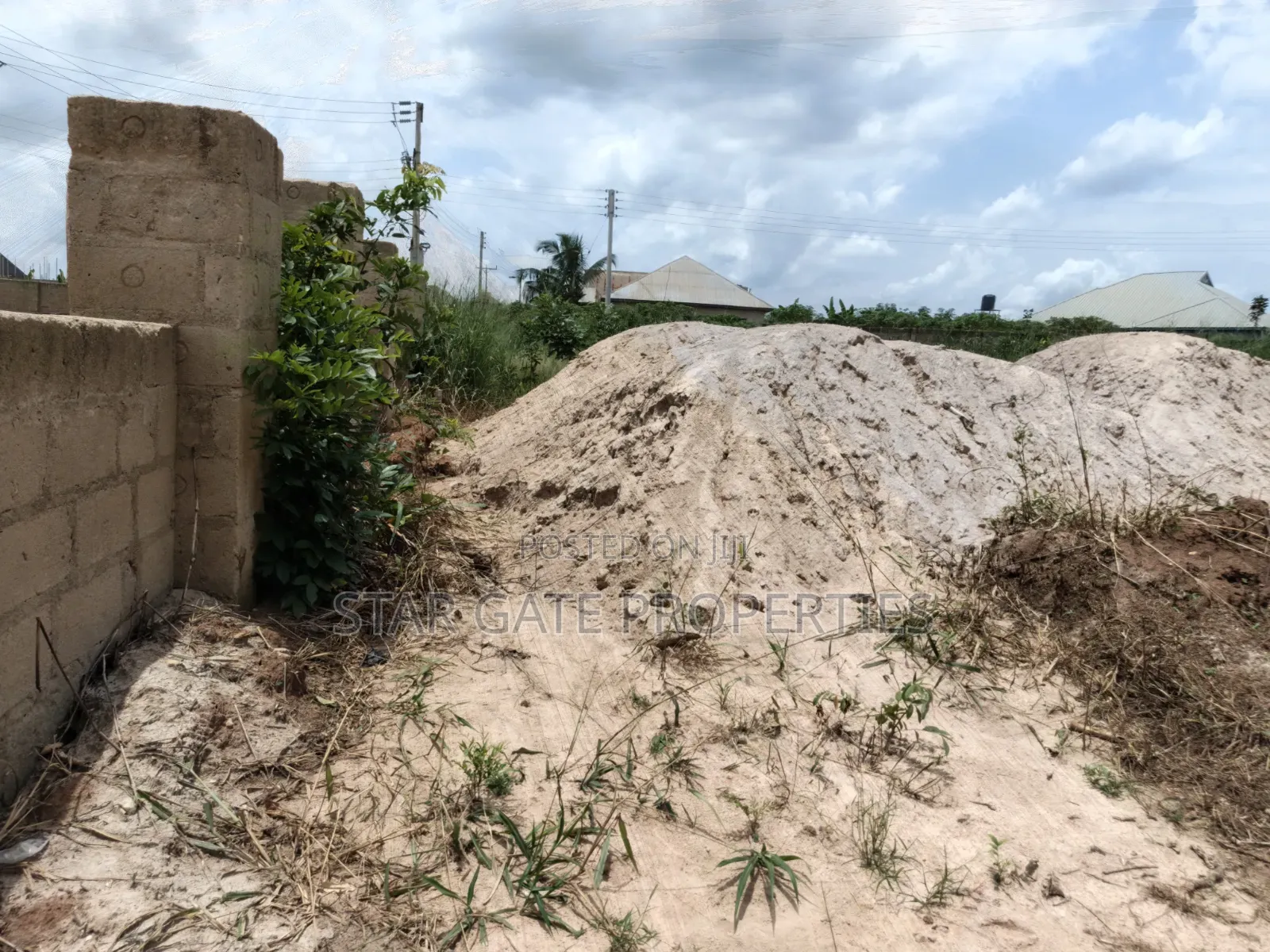 Plot for Sale at Ejisu Donaso ( Well Developed Site)