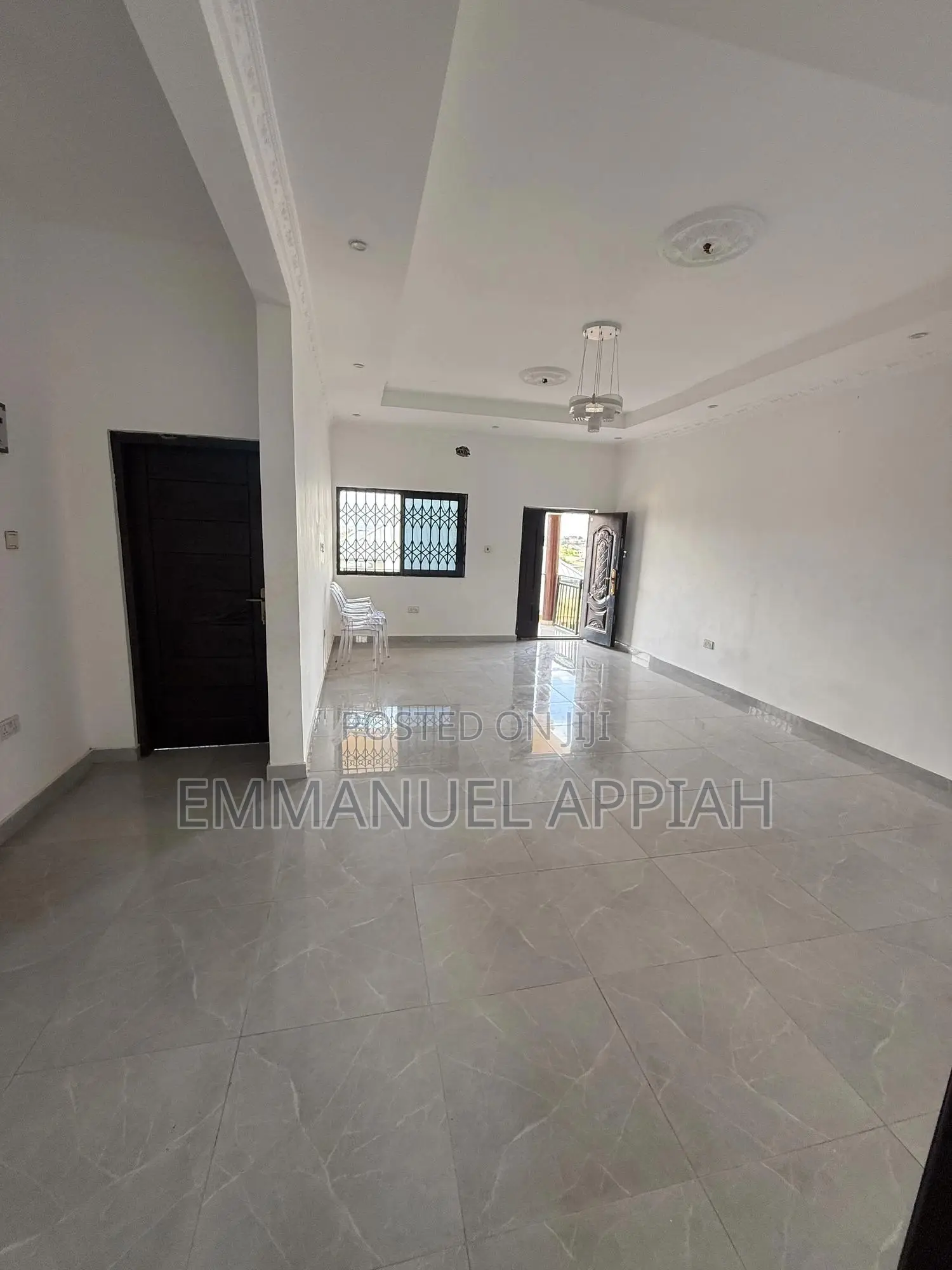 2bdrm Apartment in Ablekuma Curve for rent