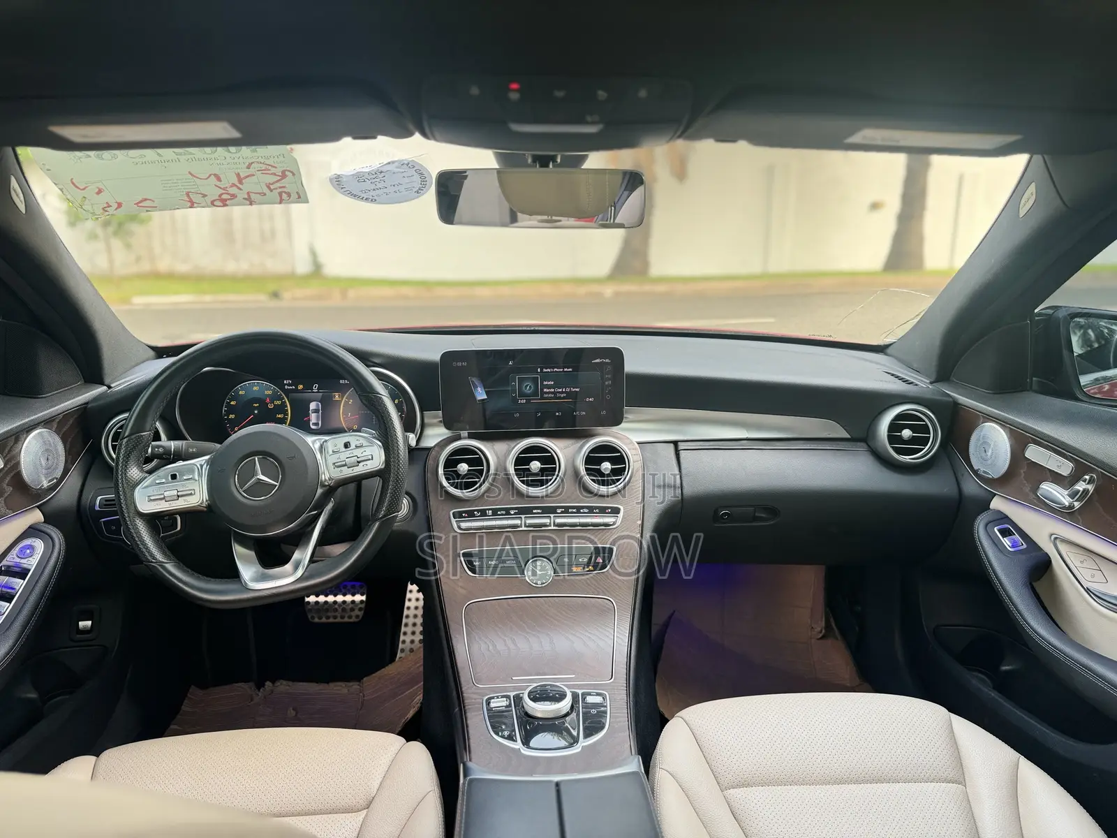 Mercedes-Benz C300 2021 Red